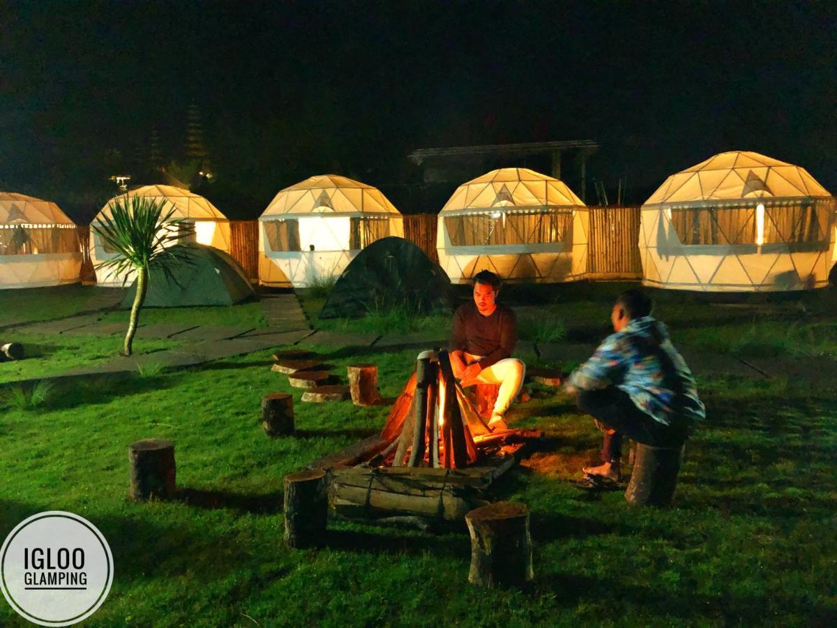 ホテル Igloo Glamping Bali Kintamani エクステリア 写真