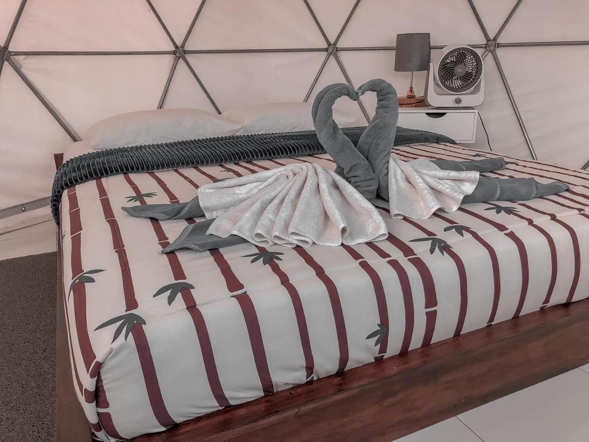 ホテル Igloo Glamping Bali Kintamani エクステリア 写真